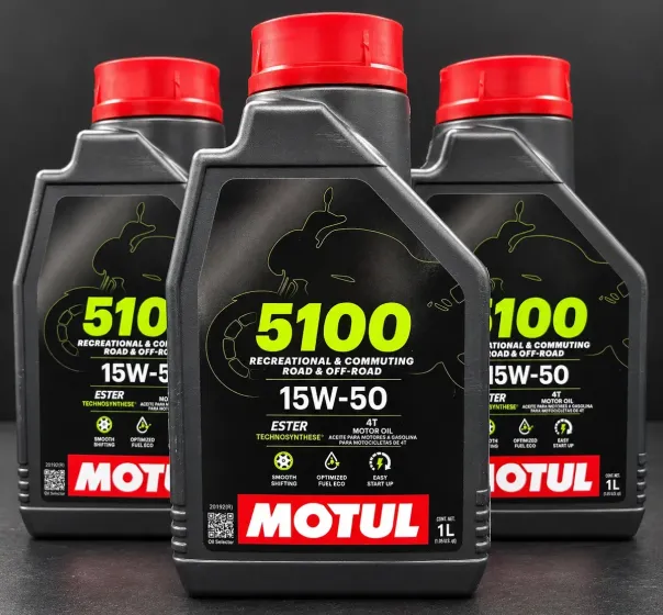 Óleo Motul 5100 4T 15W50 semissintético 1 litro
